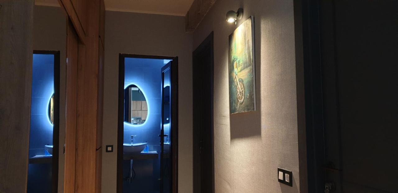 Apartament Journey *